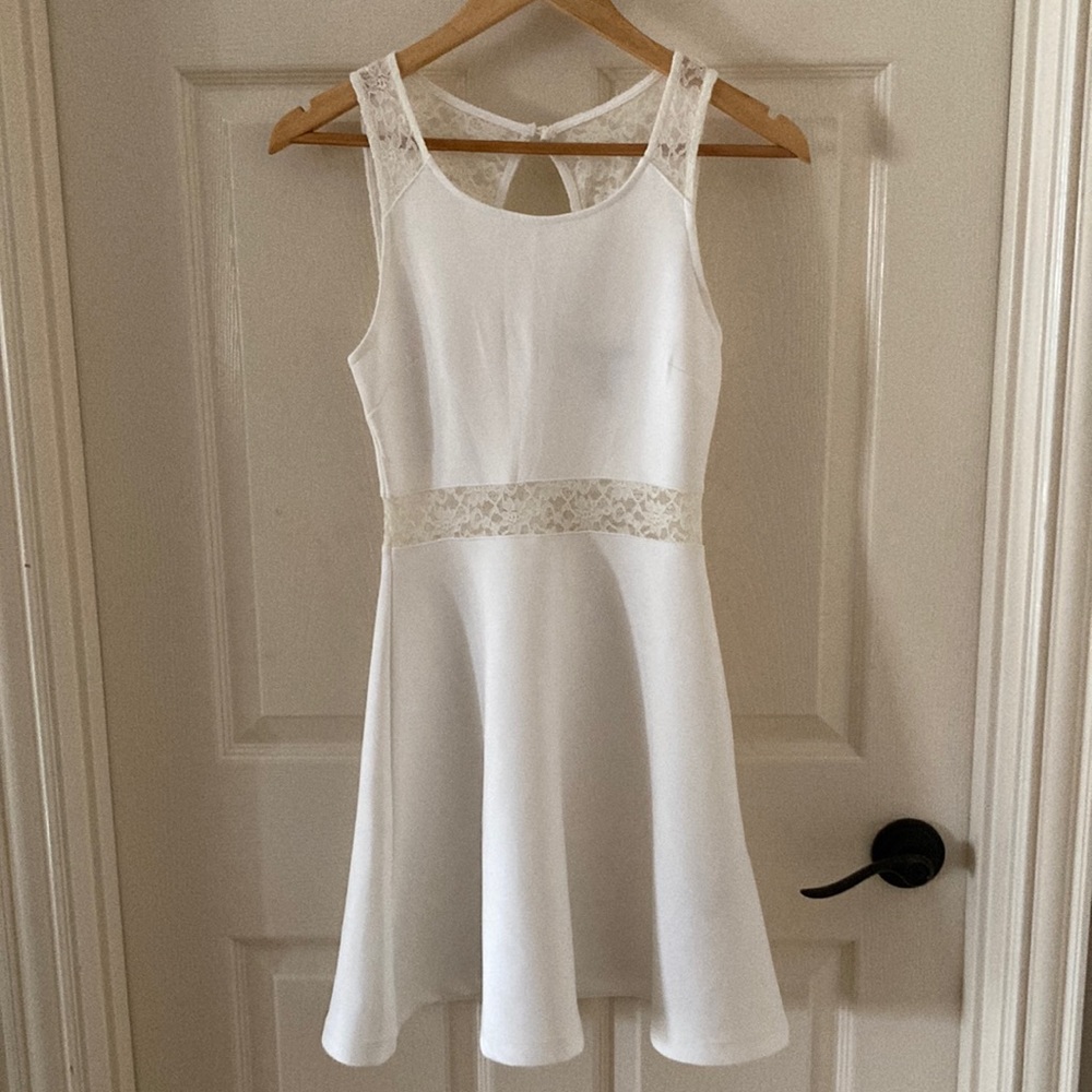 Forever 21 White Fit & Flare Neoprene Dress Lacy Cutouts Size Small Like New S